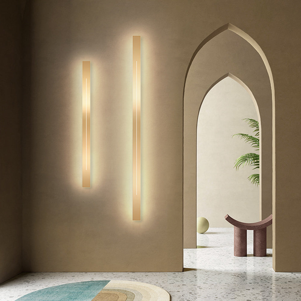 Arisha Contemporary LED Wall Light - Metal and Acrylic for Living Room and Bedroom