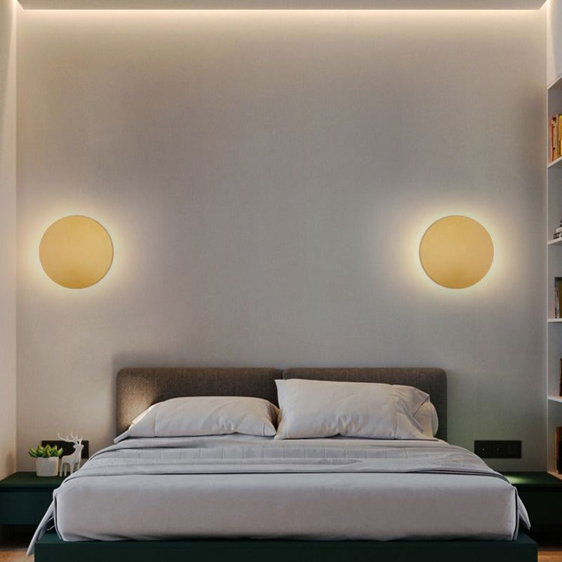 Arisha Contemporary Round Wall Light in Black, White, and Gold - Metal Design for Living Room