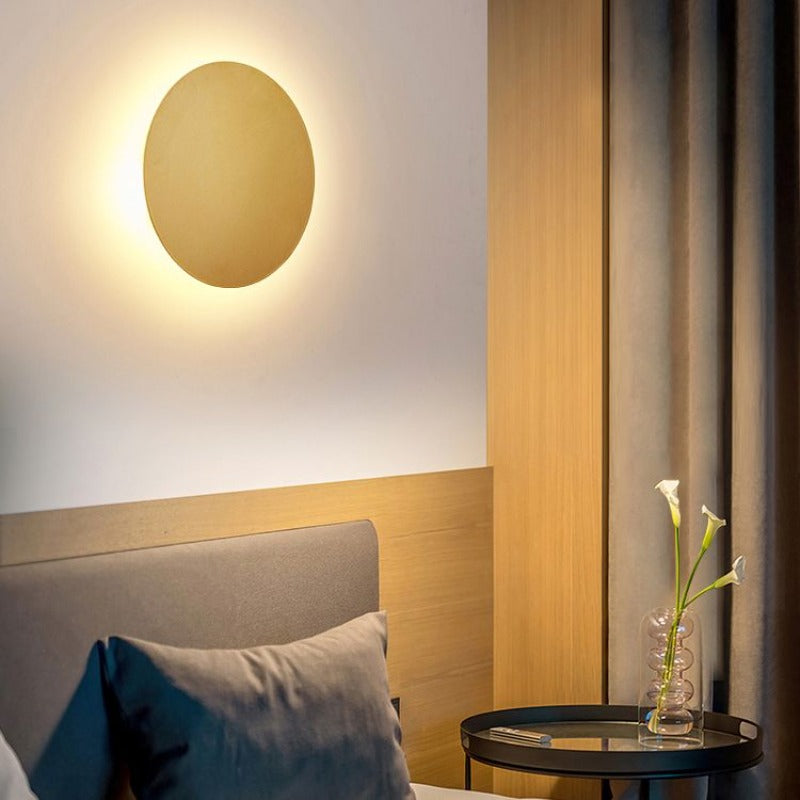 Arisha Contemporary Round Wall Light in Black, White, and Gold - Metal Design for Living Room