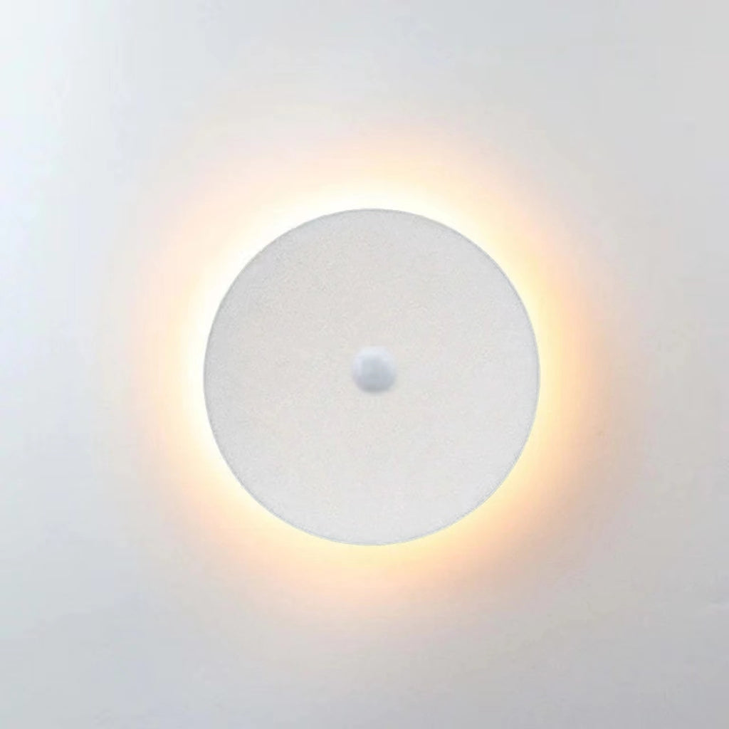 Modern LED Outdoor Wall Light - White/Black Metal for Garden