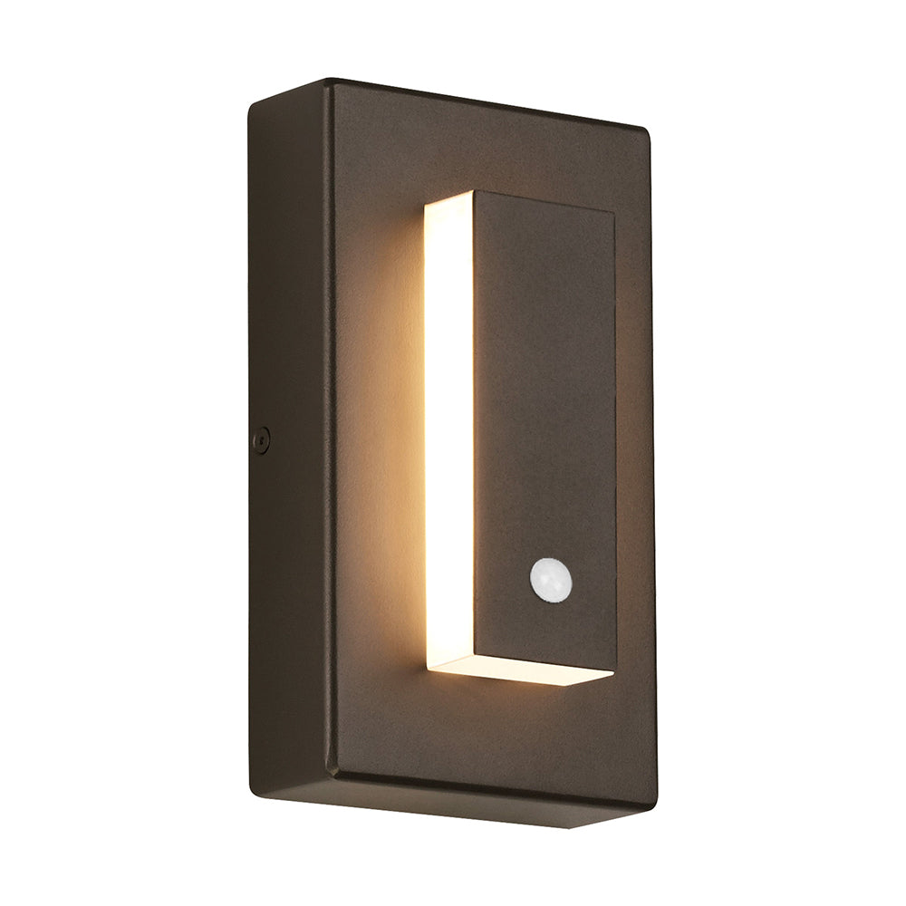 Arisha Contemporary LED Outdoor Wall Light for Garden and Terrace