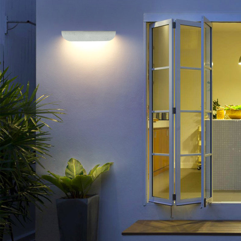 Ray Modern LED Wall Light - Versatile Indoor/Outdoor Fixture in White/Black for Garden and Hallway
