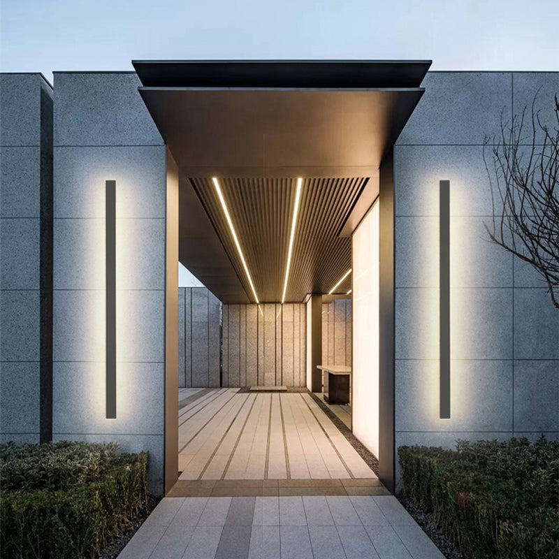 Ray Contemporary Linear Outdoor Wall Light - Metal and Acrylic for Garden and Hall
