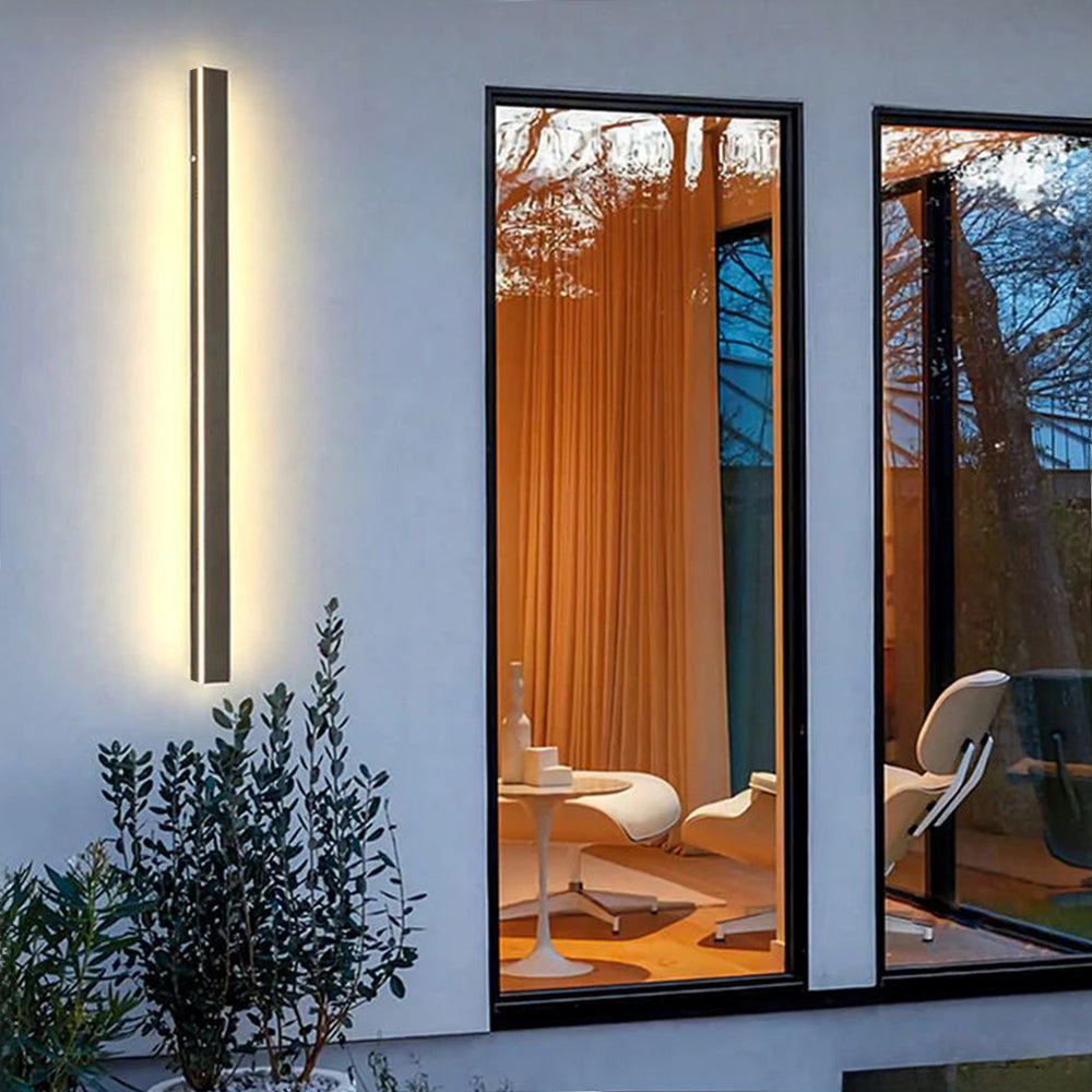 Ray Contemporary Linear Outdoor Wall Light - Metal and Acrylic for Garden and Hall