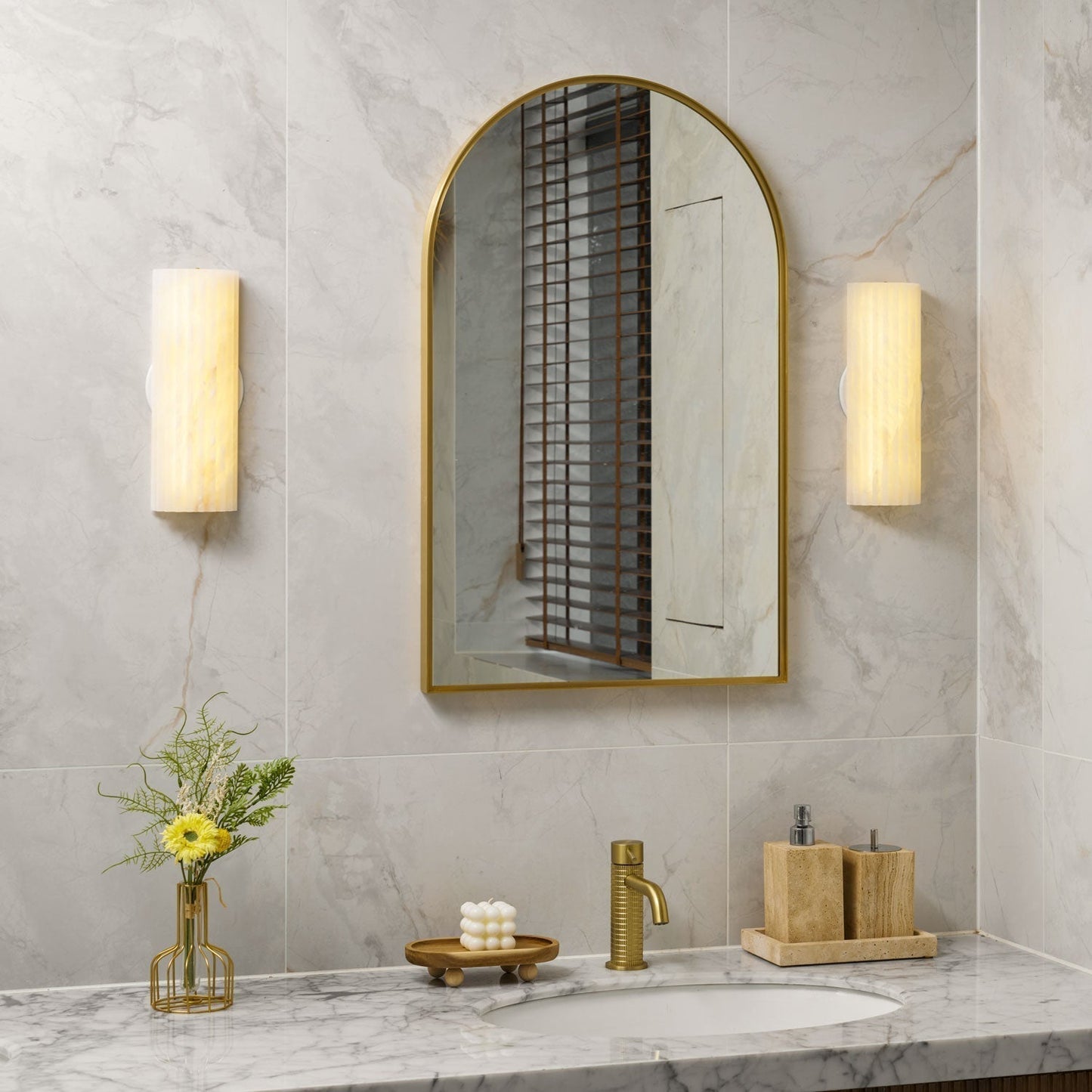 Orcarion Alabaster Wall Sconce