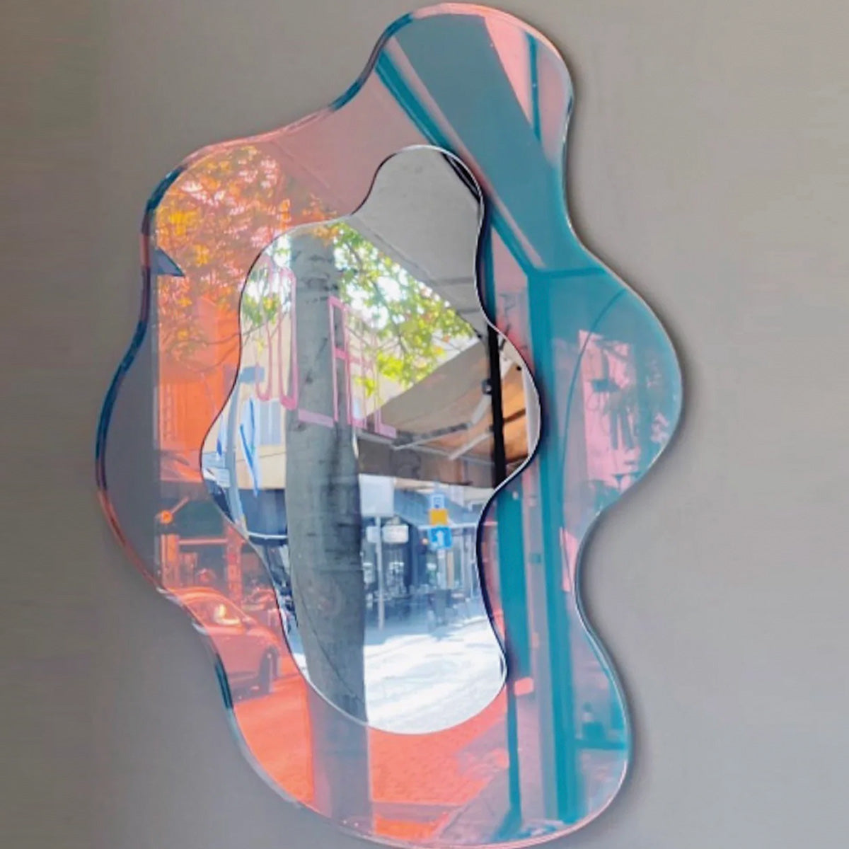 Curved Cosmic Reflection Mirror
