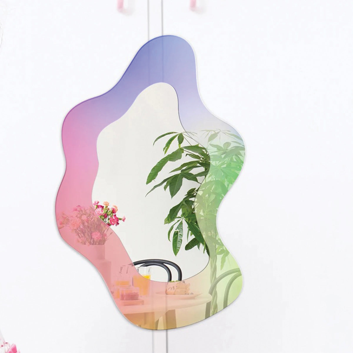 Curved Cosmic Reflection Mirror