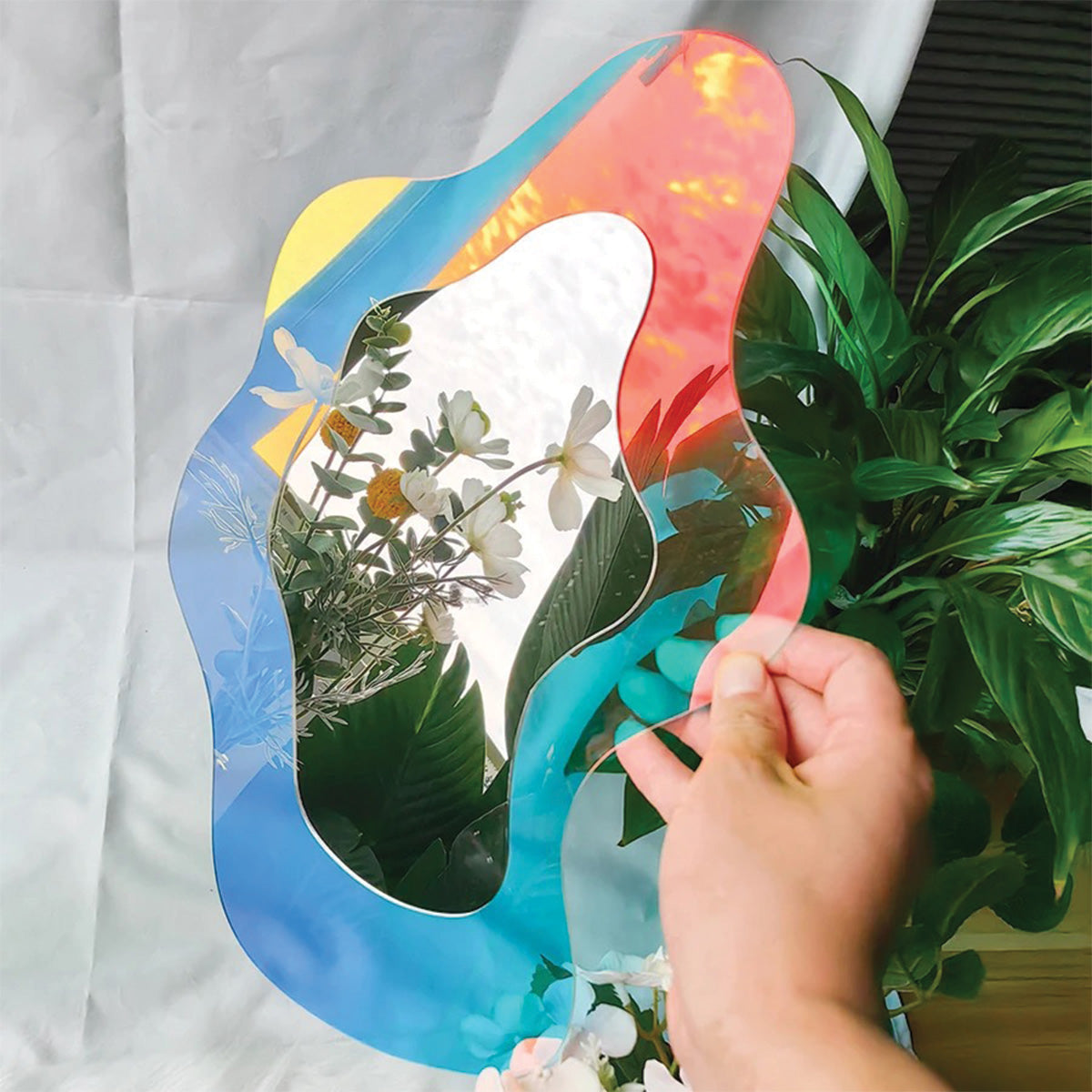 Curved Cosmic Reflection Mirror