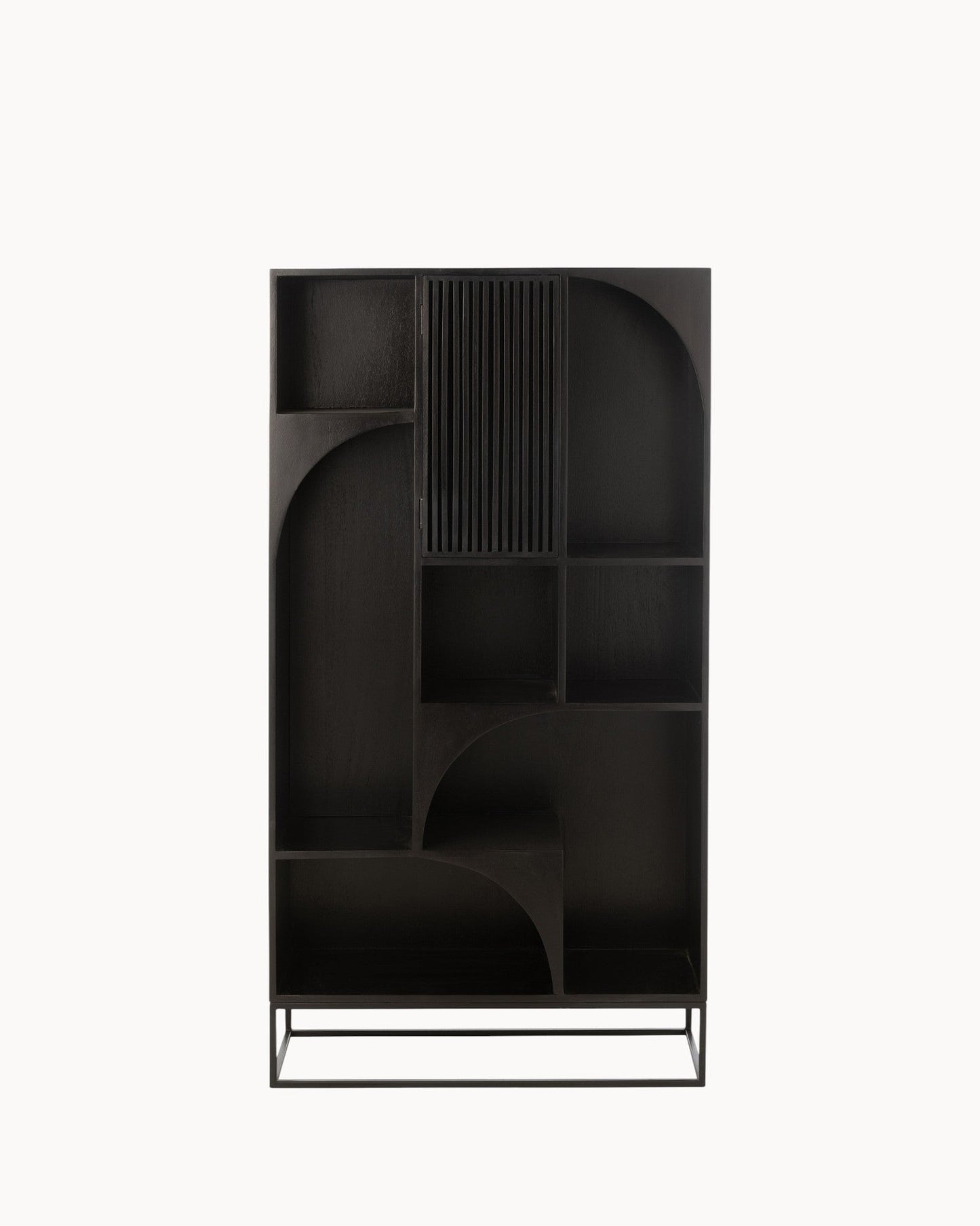 Regal Mode – 168 cm Tall Mango Wood and Black MDF Display Unit