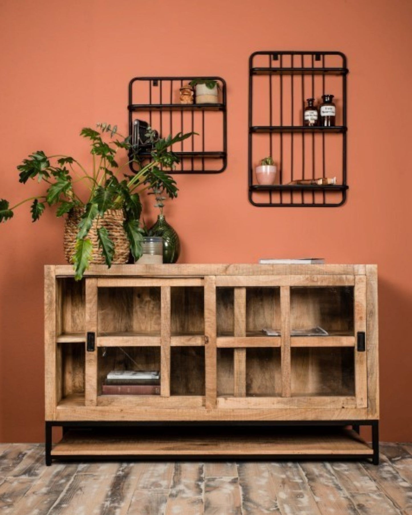 Natural/Black Mango Wood & Metal Wall Shelf – HSM Collection – 50x12x50 cm