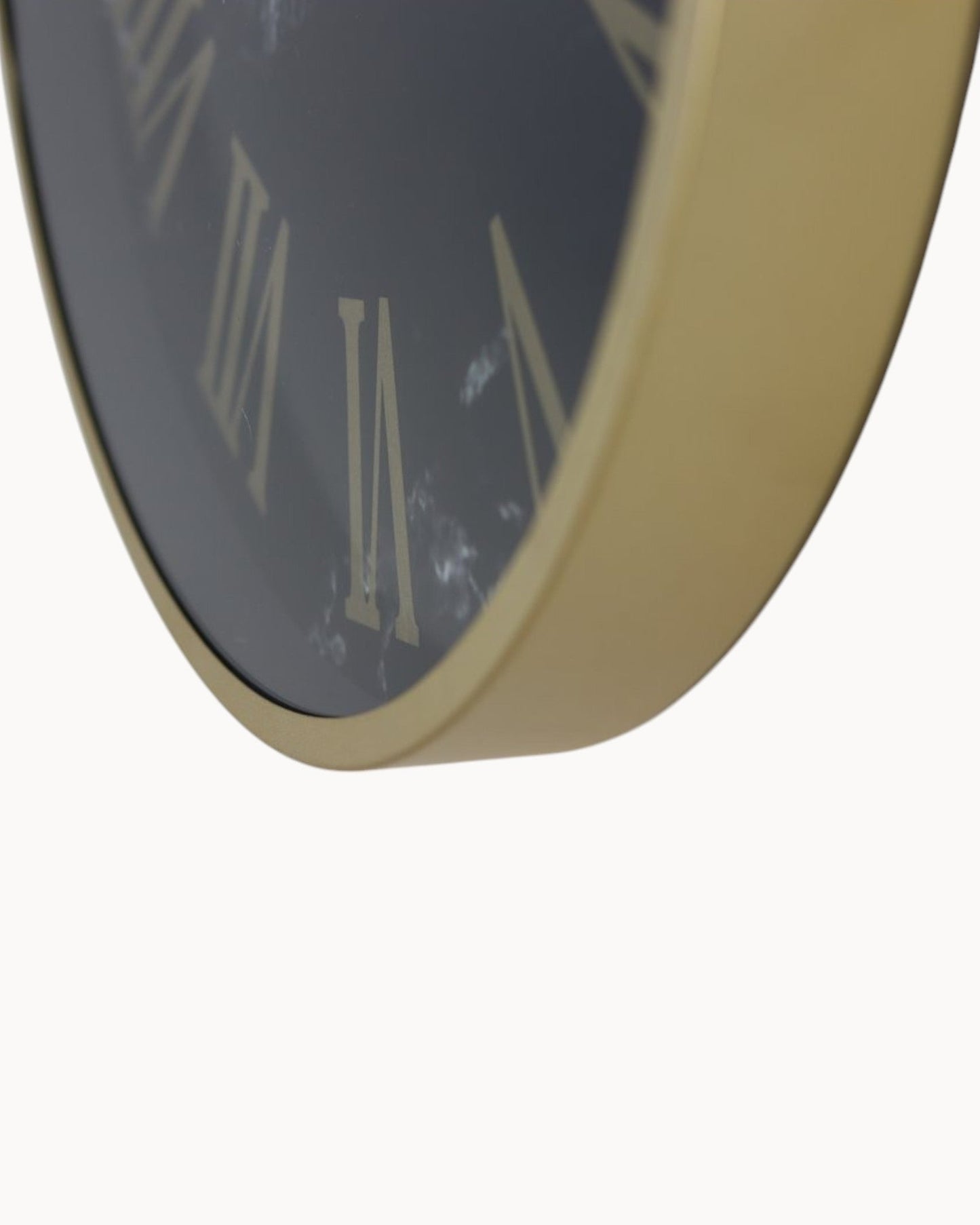HSM Collection – Marseille Black-Gold Wall Clock – 50 cm Diameter – Metal & Marble Design