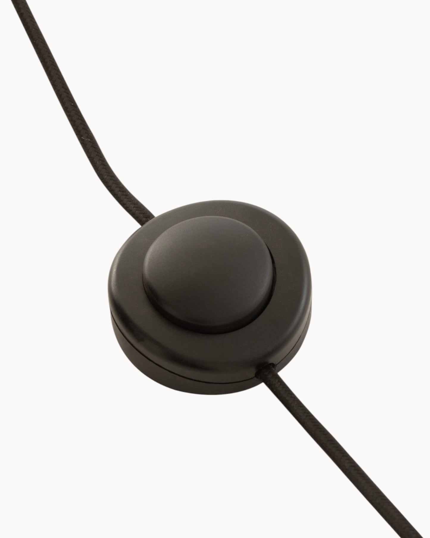 J-Line Evy Floor Lamp – Black & Natural – Iron and Wood – E14 Socket