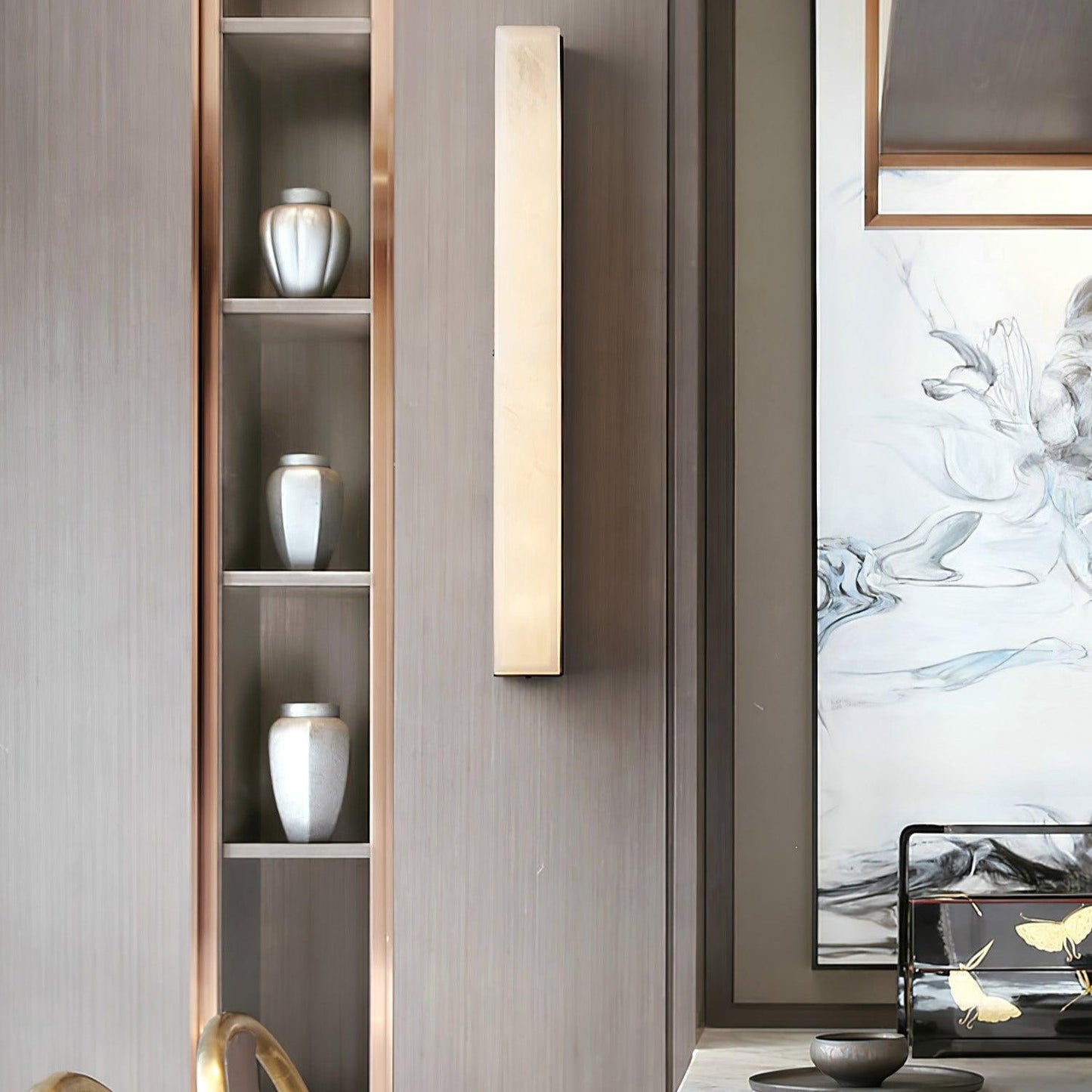 Isen Linear Wall Light in Brass and Alabaster