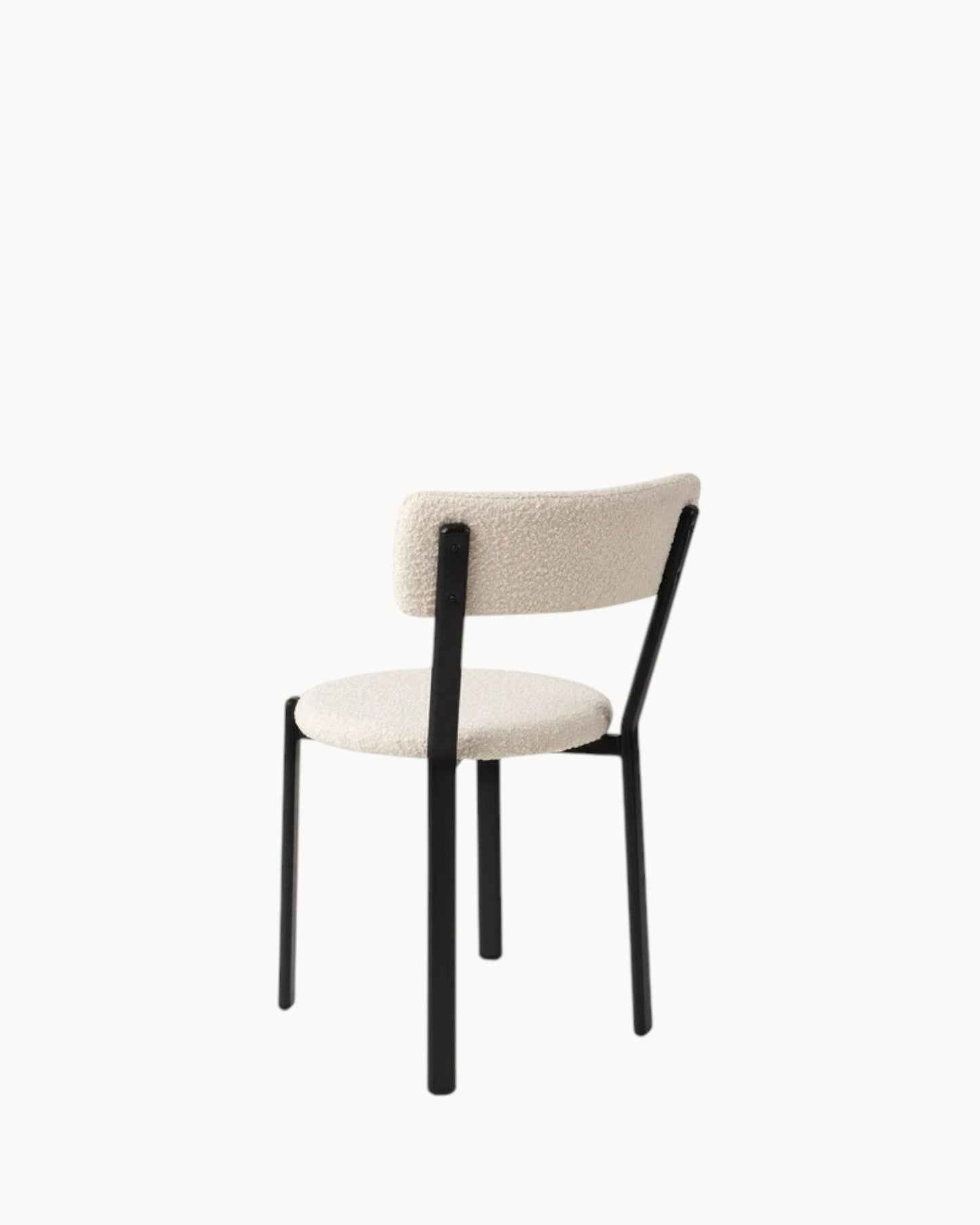 Obu Comfort Dining Chair – Bouclé Upholstery with Metal Frame, Dimensions: 81 x 47 x 52 cm