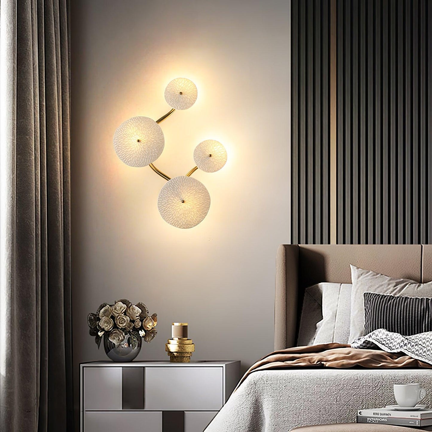 Lotus Leaf Wall Light by Kaivo