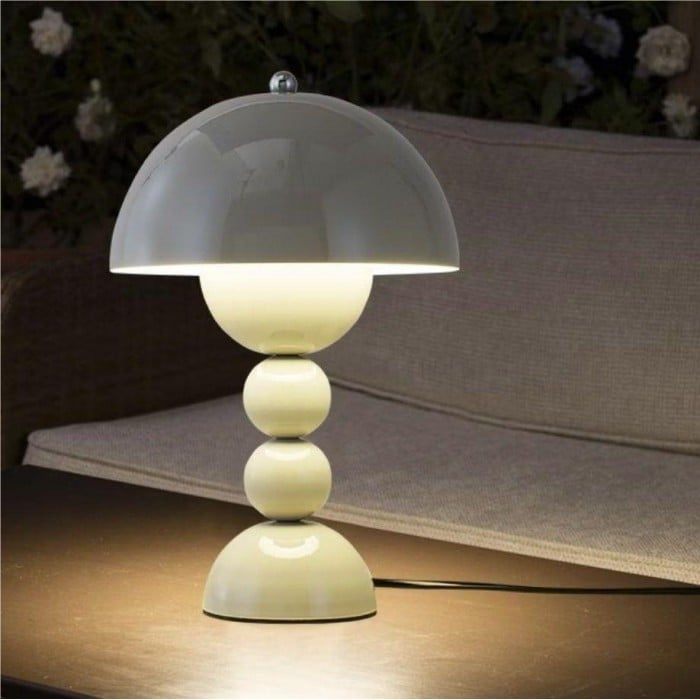 Macaron Flower Bud Portable Table Lamp
