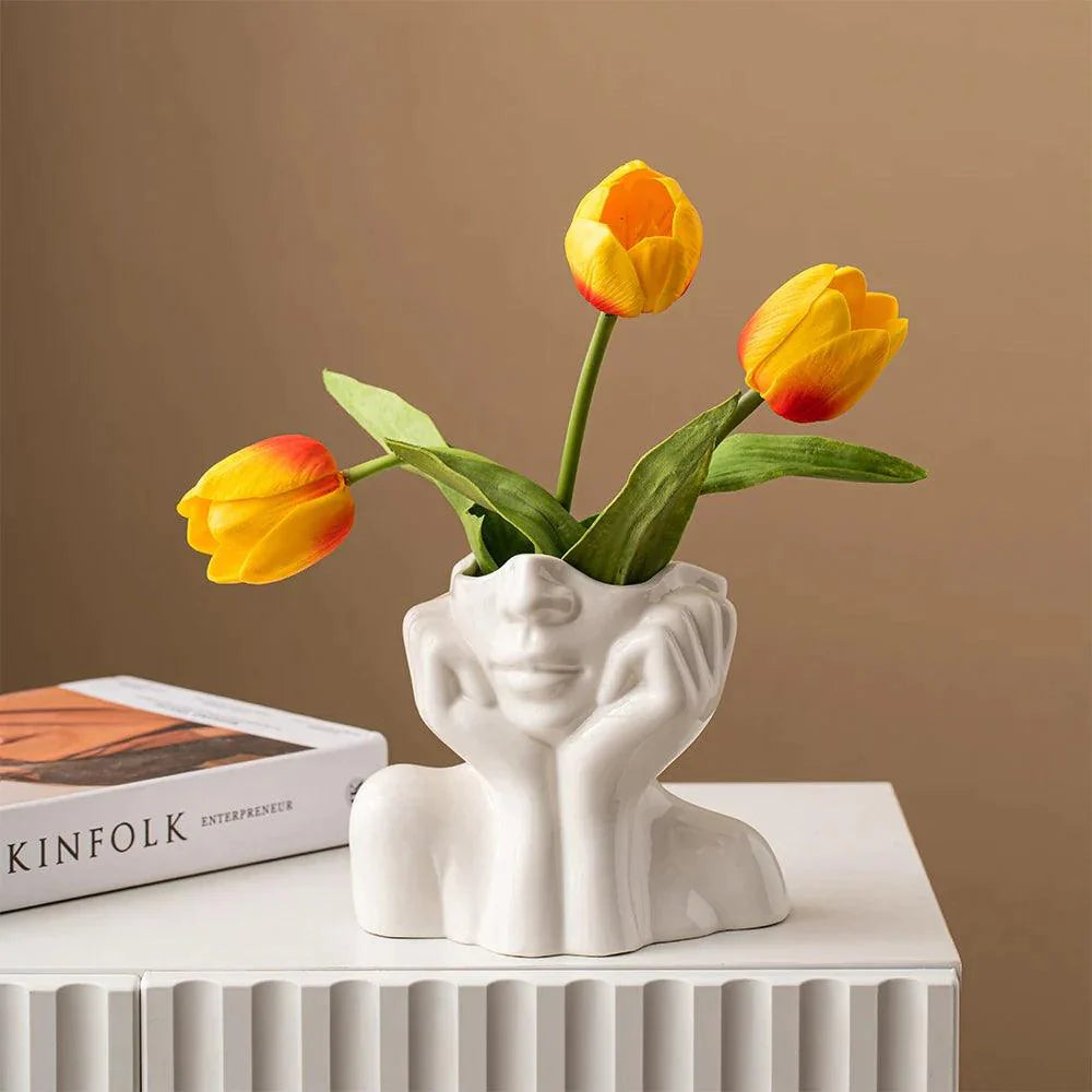 Elegant Ceramic Vases for Artistic Decor