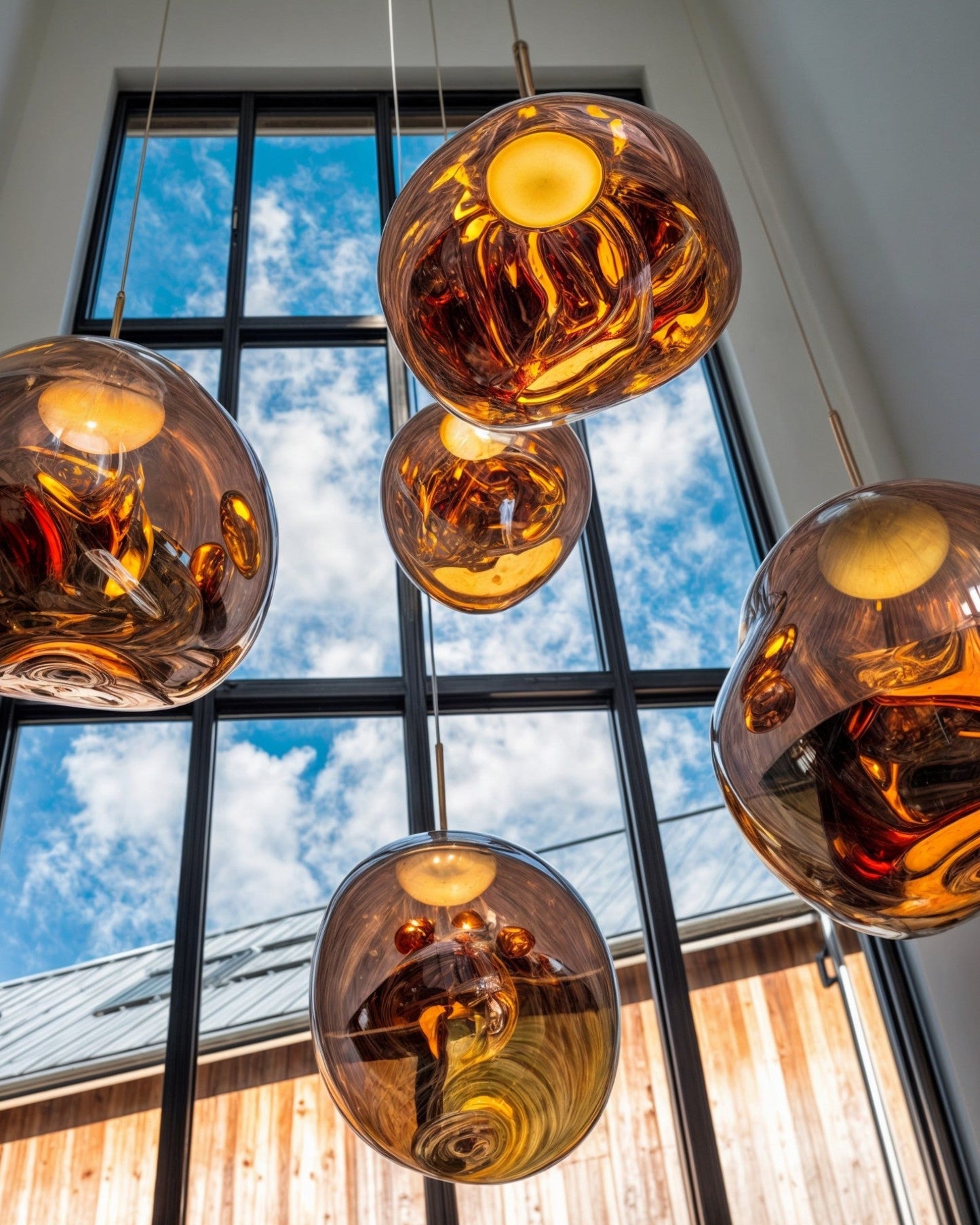 Amber & Gold Glow Pendant Light – Contemporary Acrylic Design