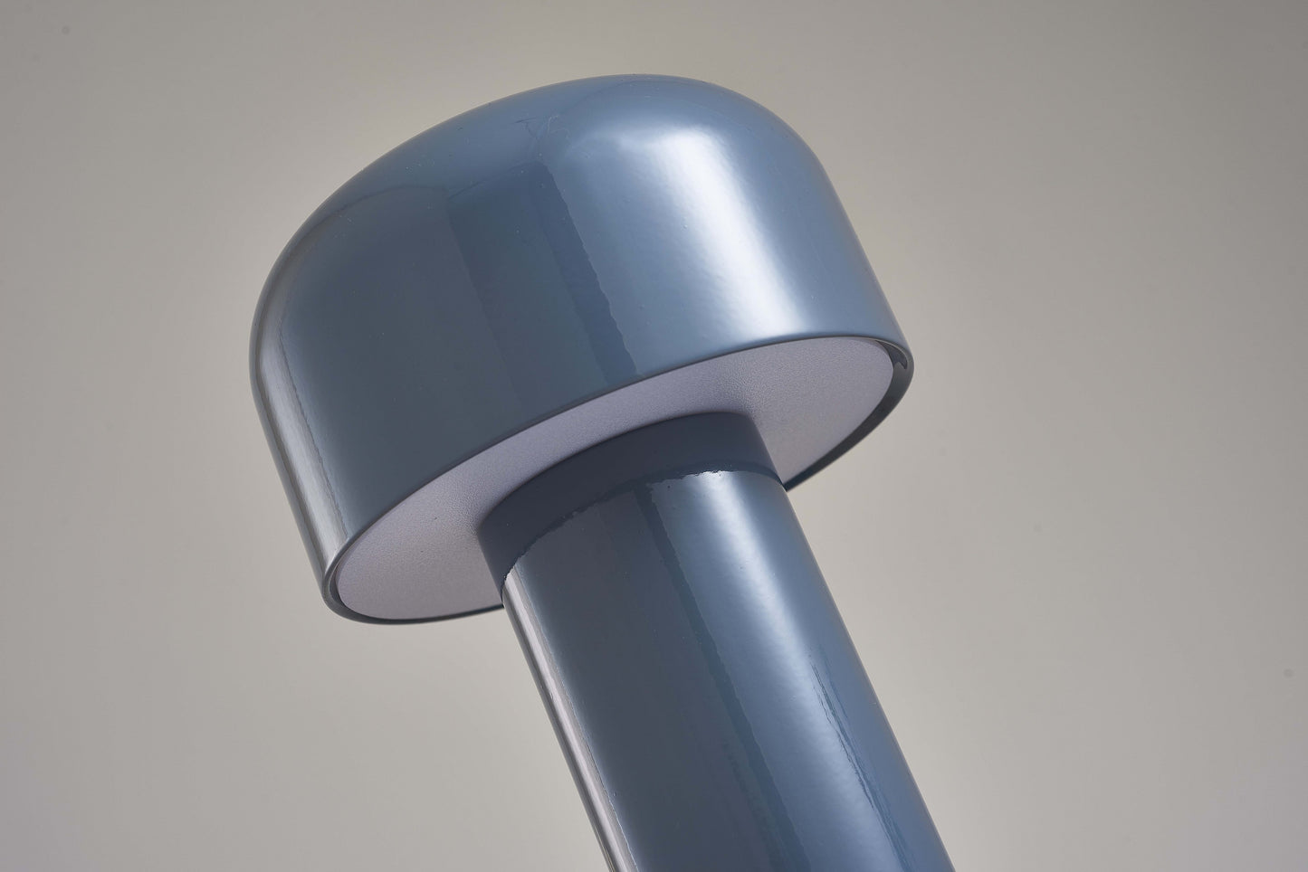 Rome Wireless Mushroom Table Lamp