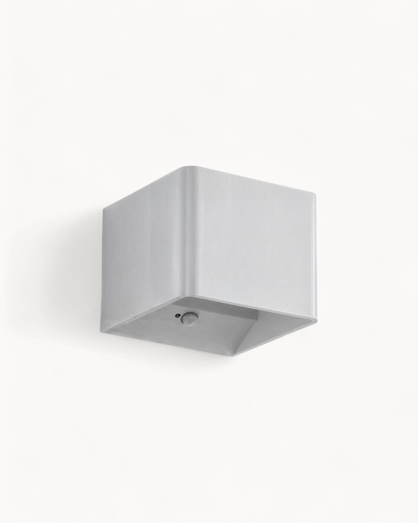 Versatile LED Wall Light with Motion Sensor – Rechargeable via USB-C