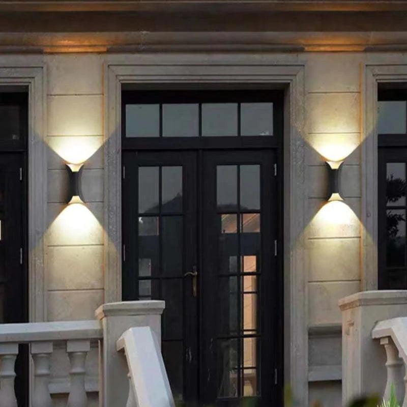 Ray Design Curved LED Outdoor Wall Light - Gold, Black, White Metal for Garden and Hall