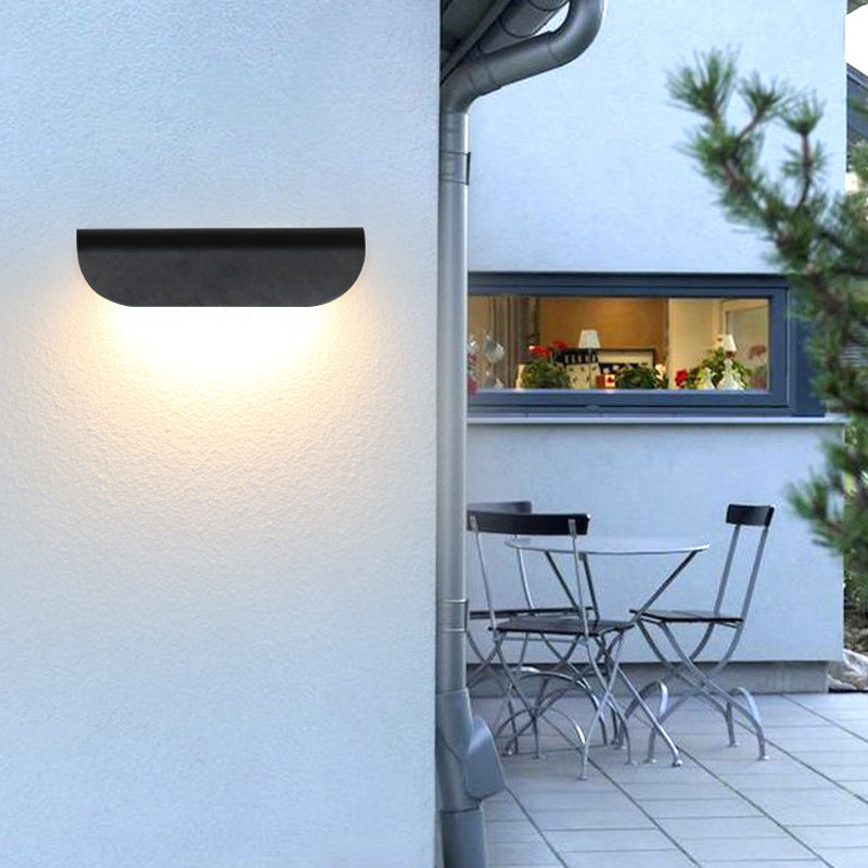 Ray Modern LED Wall Light - Versatile Indoor/Outdoor Fixture in White/Black for Garden and Hallway