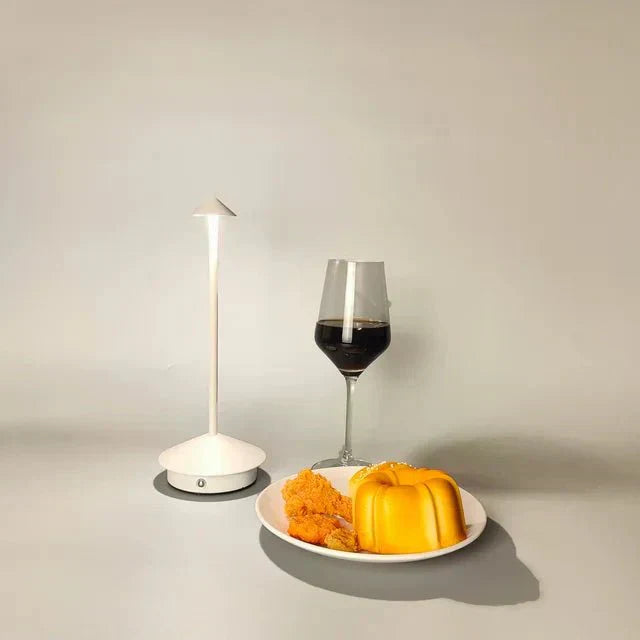 Isolde Marauder Design Table Lamp