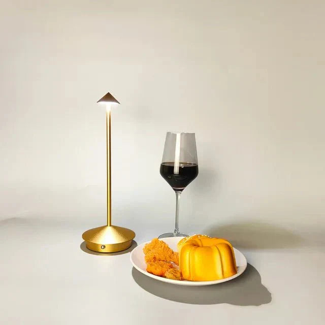 Isolde Marauder Design Table Lamp