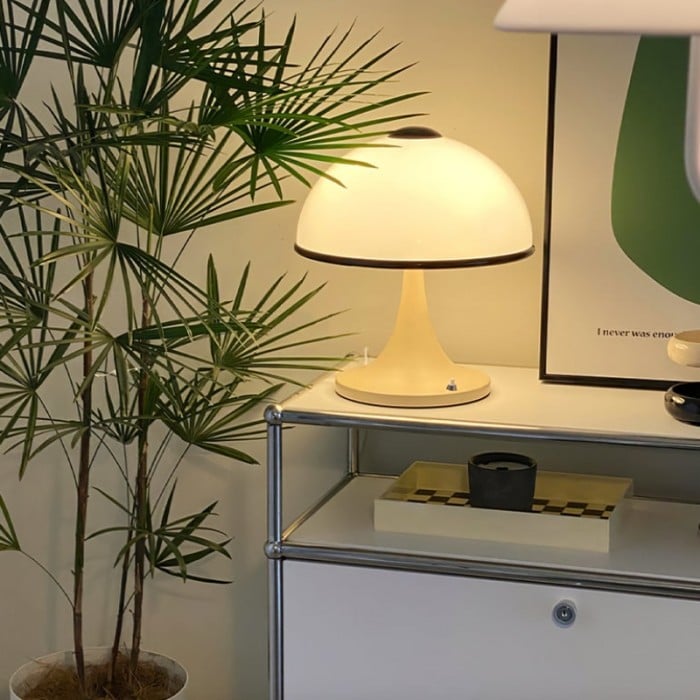 Elena Flower Bud Table Lamp