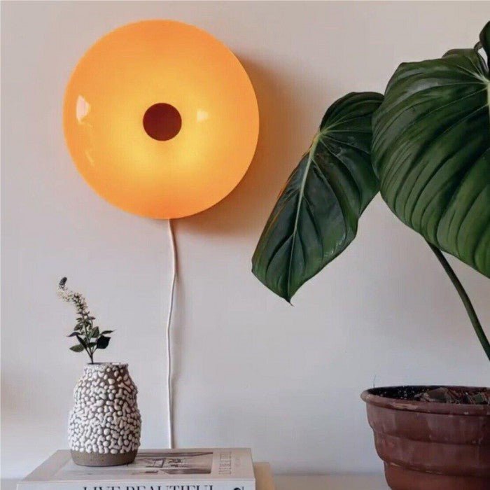 Noah Bauhaus Lamp